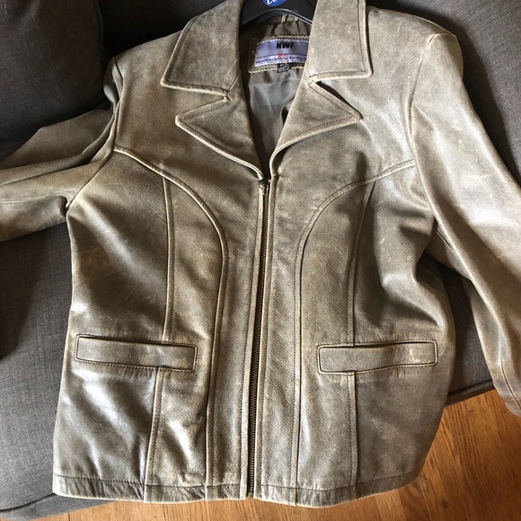 Leather Jacket - Picture 2 of 6